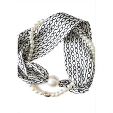 TIM OG SIMONSEN TØRKLÆDE, KIM SCARF W. MAGNETIC PEARL AND NECKLAGE, BLACK/WHITE